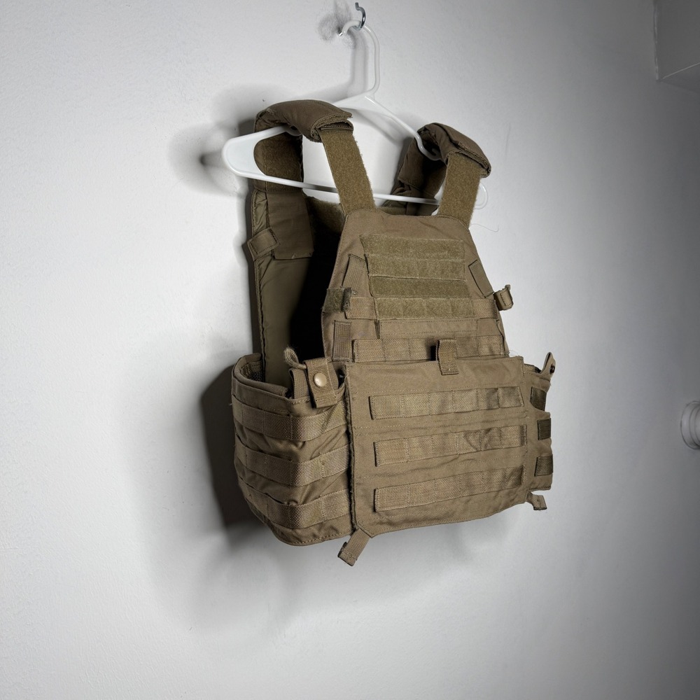 London Bridge Medium Plate Carrier Coyote Brown LBT 6094A Modular Tactical Vest